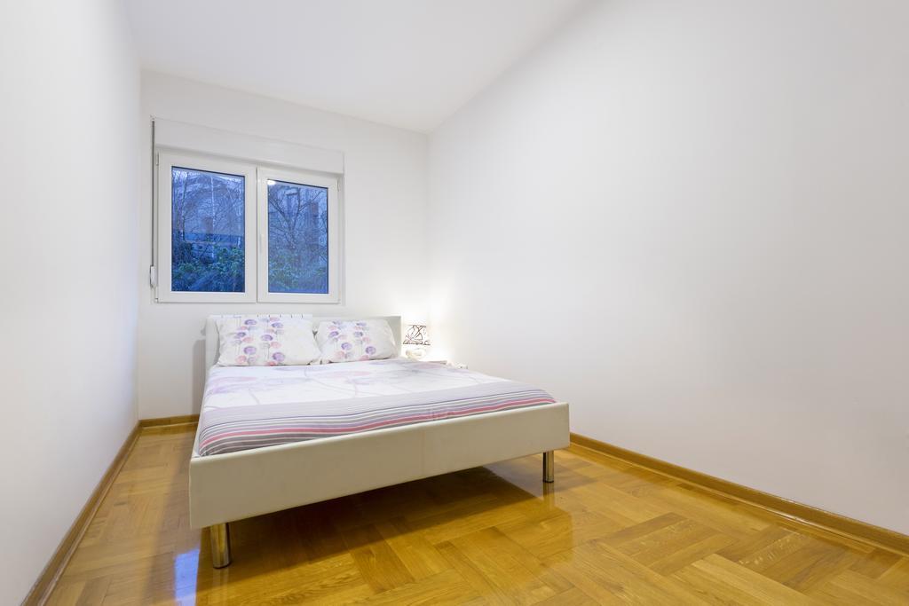 Prima Apartmani Beograd Rom bilde